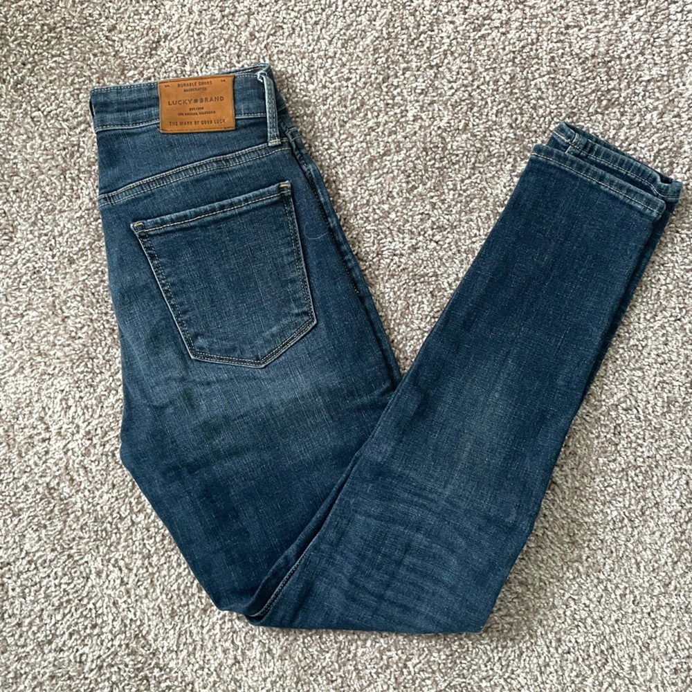 Lucky Jeans